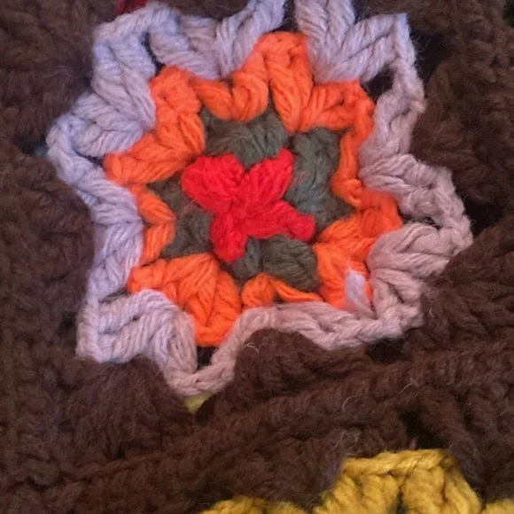 Vintage Handmade Granny Square Afghan Blanket 80”x50” - Picture 5 of 7